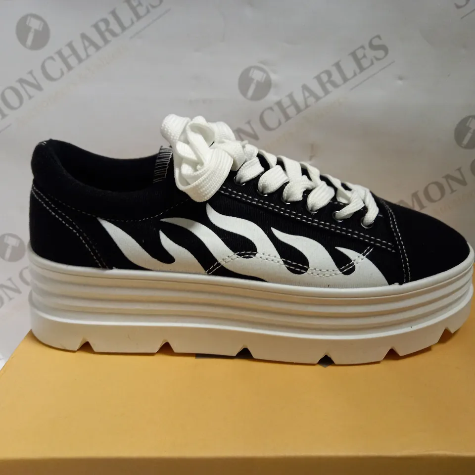 KOI VEGAN THE FURIES FLAMED CHUNKY TRAINERS - BLACK/WHITE SIZE 5