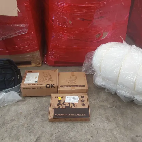 PALLET CONTAINING A LARGE QUANTITY OF ASSORTED ITEMS INCLUDING: BACKPACK, BABY WALKER, BABY'S PORTABLE CHAIR, MAGNETIC KITCHEN KNIFE BLOCK, MATTRESS ECT