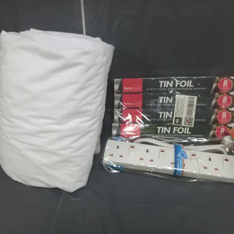 APROXIMATELY 15 ASSORTED HOUSEHOLD ITEMS TO INCLUDE MATTRESS PROTECTOR, TIN FOIL AND EXTENSION SOCKET