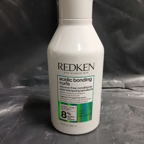 REDKEN ACIDIC BONDING CURLS SILICONE-FREE CONDITIONER – 300 ML