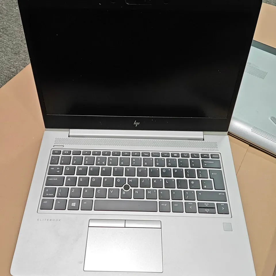 LOT OF 4 ASSORTED UNBOXED HP LAPTOPS TO INCLUDE ELITEBOOK 840 G3 AND 250 G7 INTEL I7