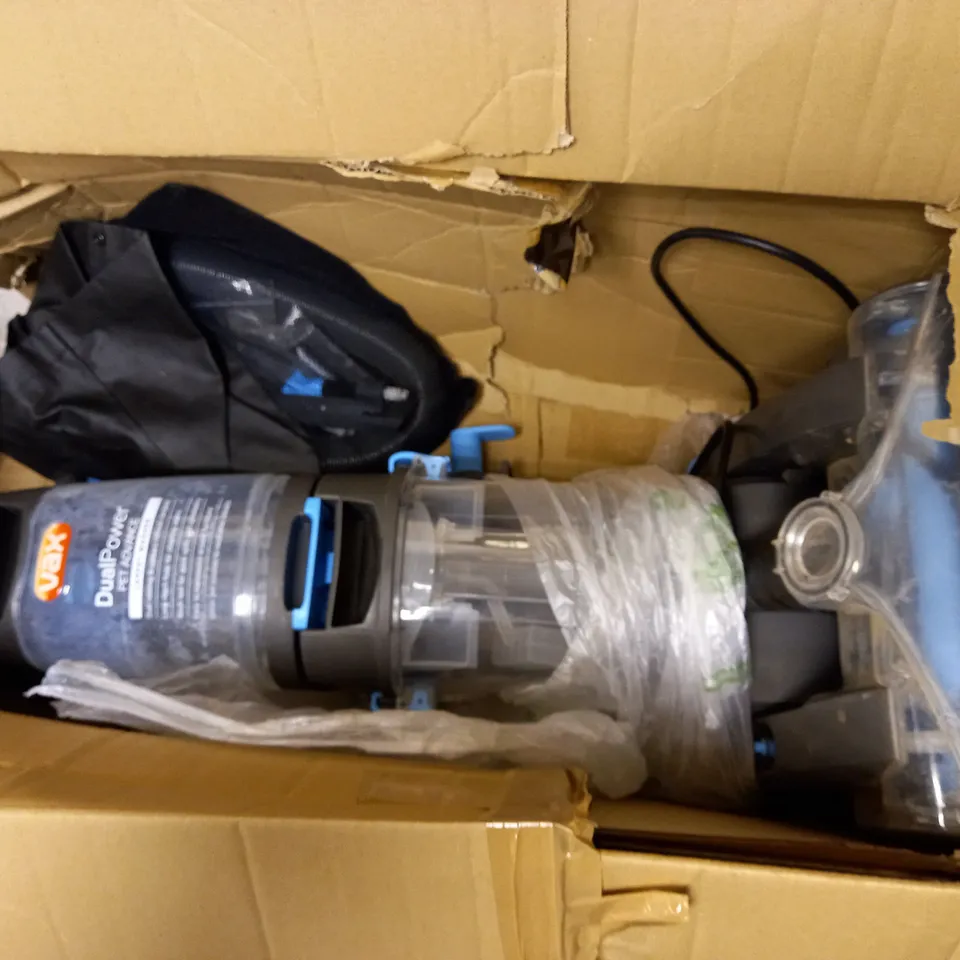 VAX DUAL POWER PET ADVANCE CARPET CLEANER