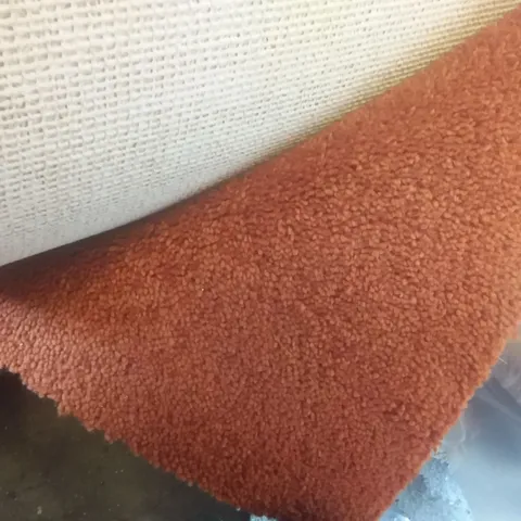 ROLL OF QUALITY BURFORD TWIST ELITE 50 WHITNEY CARPET 4Γ4.05M