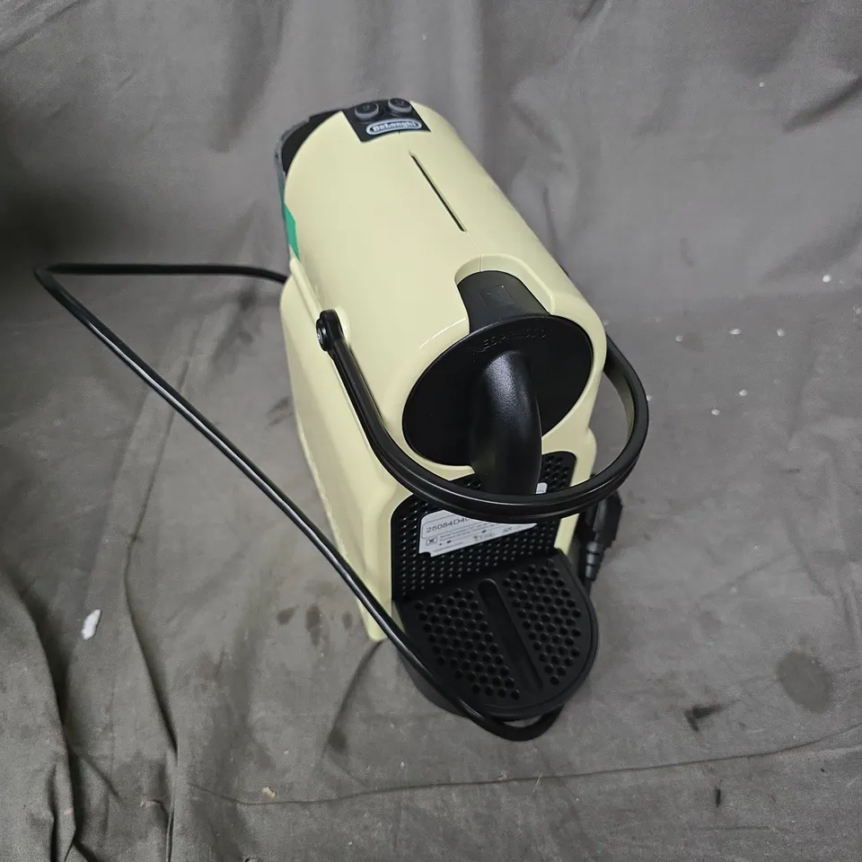 DELONGHI EN8.CW COFFEE MAKER