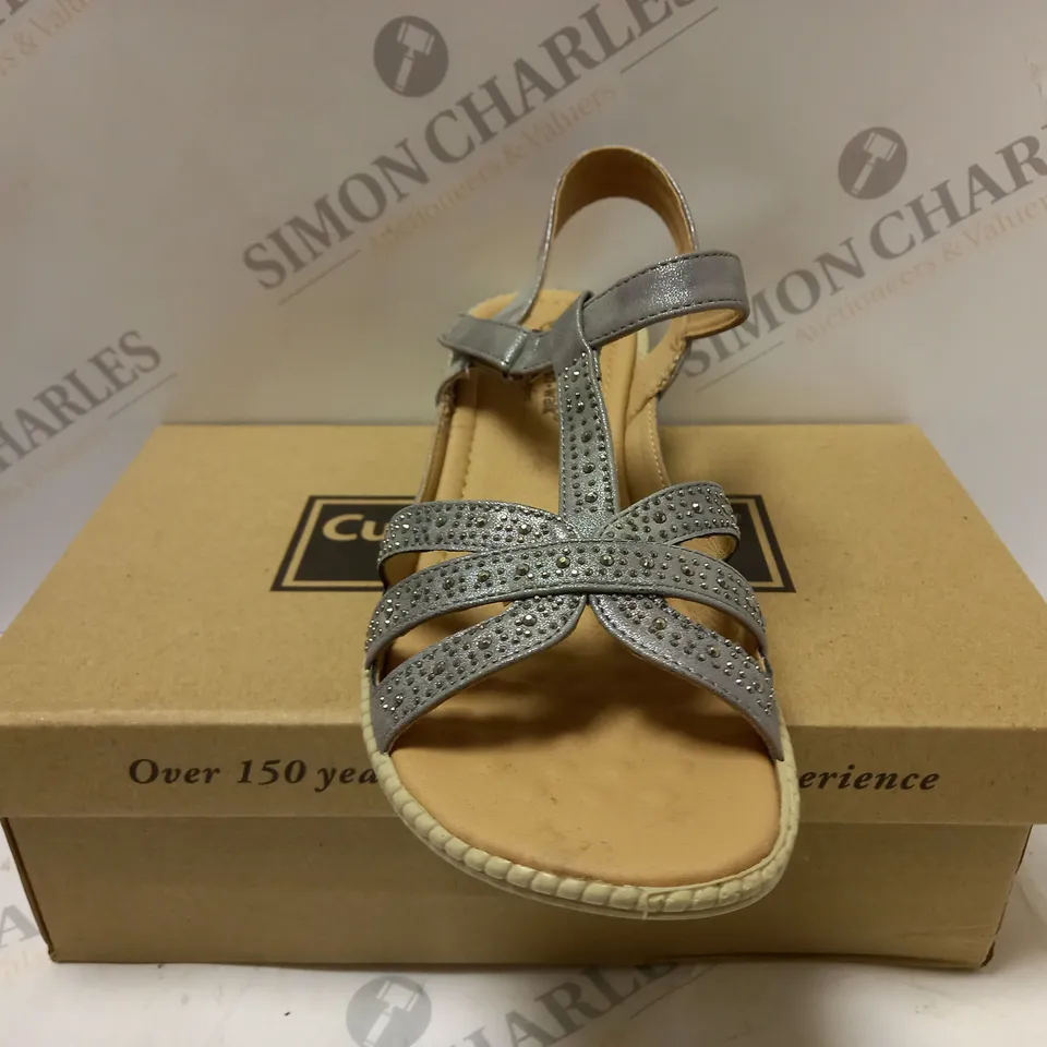 BOXED PAIR OF CUSHION WALK DIAMANTE TRIM SANDALS, PEWTER - SIZE 7