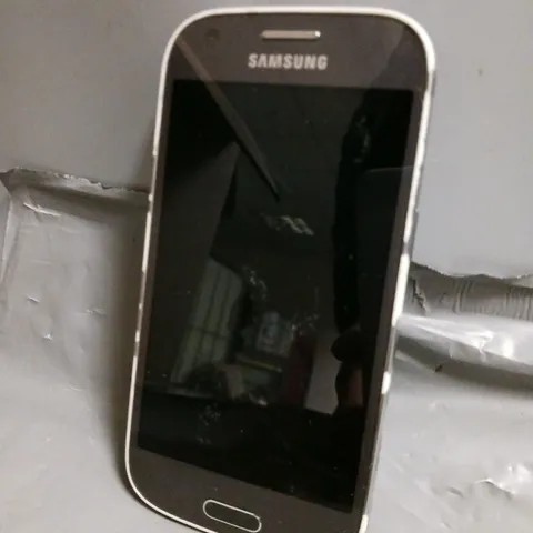 SAMSUNG GALAXY ACE 4