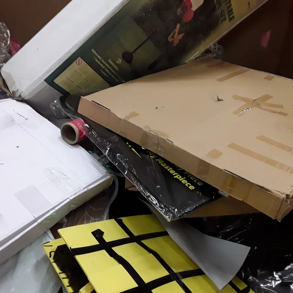 PALLET TO CONTAIN AN ASSORTMENT OF HOUSEHOLD ITEMS TO INCLUDE WALL CLOCKS, WIRELESS KEYBOARDS AND MOUSE, TV WALL MOUNT AND MONITOR ECT