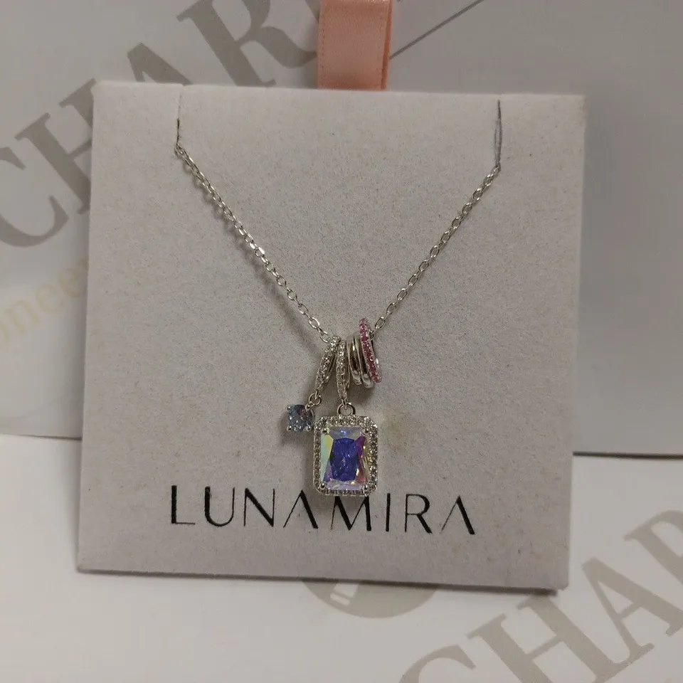 LUNAMIRA SILVER NECKLACE WITH STONE CHARMS
