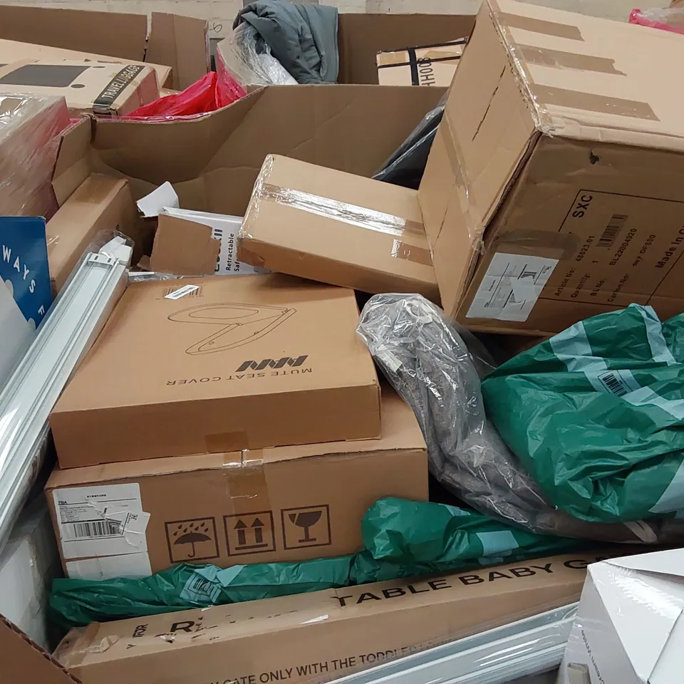 PALLET OF ASSORTED ITEMS INCLUDING: ELECTRIC BLANKET, CHILDREN'S GUITAR, PET BOX, PIZZA STONE, TOILET SEAT 