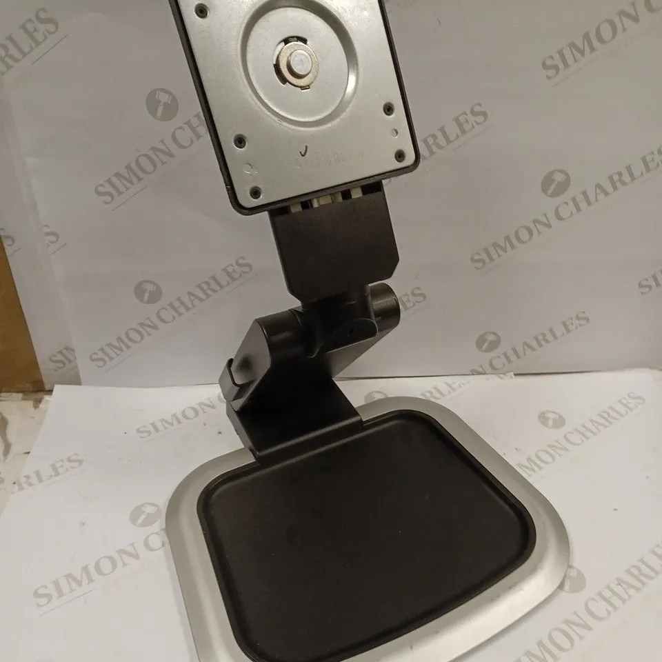 LA1951G ADJUSTABLE MONITOR STAND 