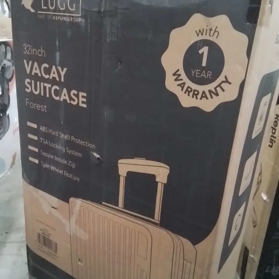 BOXED LUGG 32INCH VACAY SUITCASE FOREST