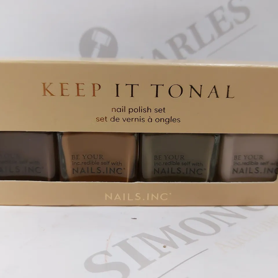 BOX OF APPROX 10 NAILS INC LONDON NAIL POLISHES IN ASSORTED COLOURS