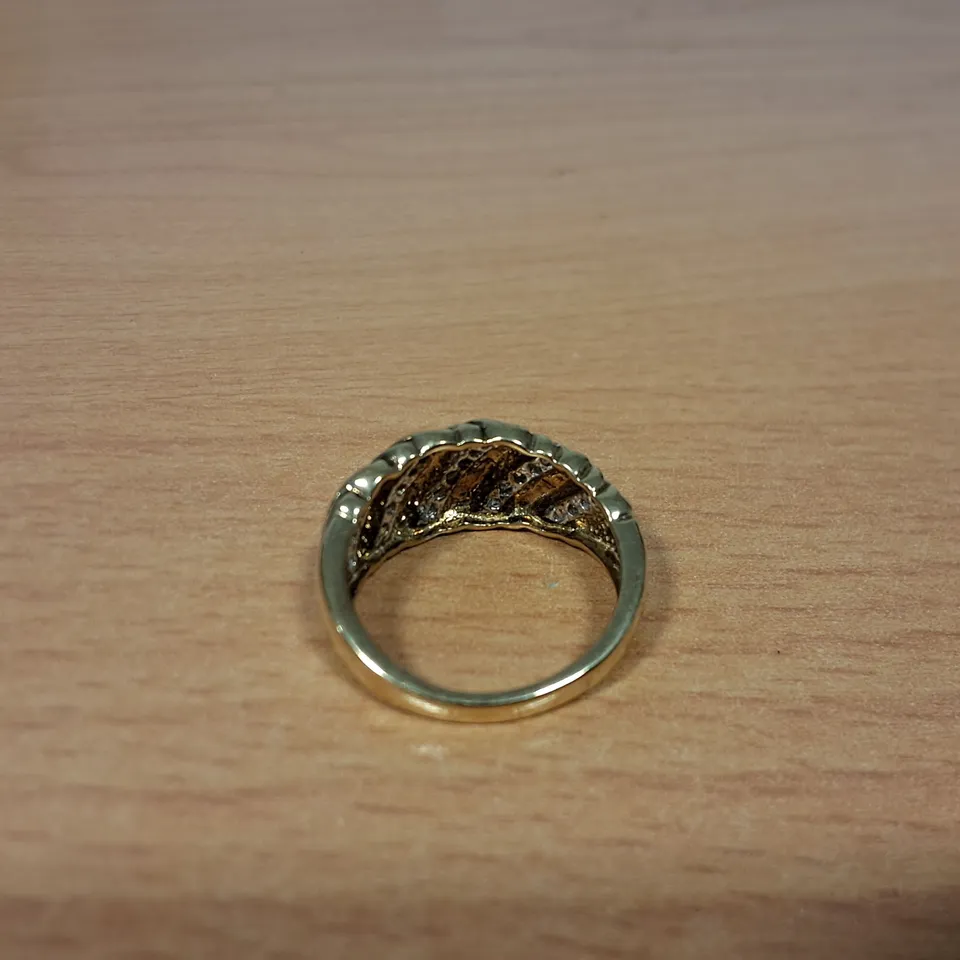 9CT GOLD DRESS RING SET WITH FIVE ROWS OF NATURAL DIAMONDS