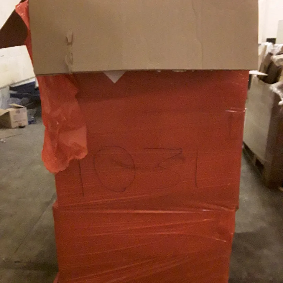 PALLET OF ASSORTED PRODUCTS INCLUDING PET FOUNTAIN, PORTABLE SSD, THE MOST FUN WE EVER HAD BOOK, EYE MASKS, JIGSAW HALLOWEEN MASK, HAIR REMOVAL EXFOliation