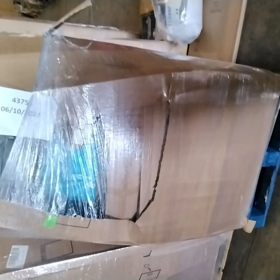 PALLET OF ASSORTED ITEMS INCLUDING PORTNEER HALF BALL BALANCE TRAINER WITH RESISTANCE BANDS, ALPURLAD STEP LADDER, FABIAN CLARKE PHOTO FRAMES, BAAB CUBE STORAGE ORGANISER, STOOL, HOMIDEC