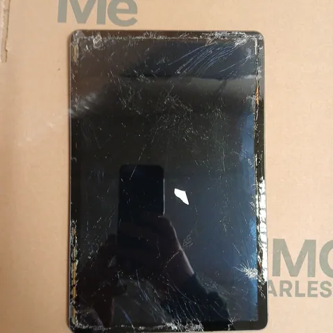 SAMSUNG SMX17B TABLET