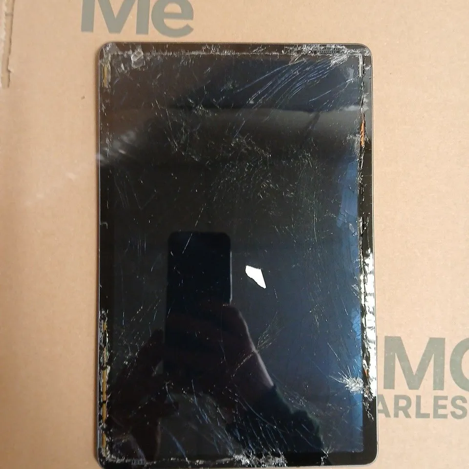 SAMSUNG SMX17B TABLET