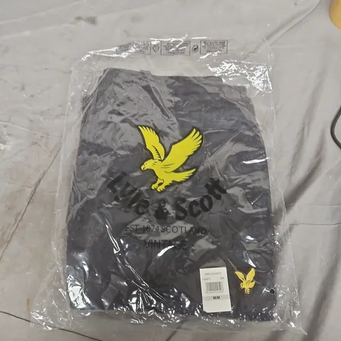 LYLE & SCOTT MEN'S JOGGERS – NAVY WITH YELLOW EAGLE LOGO M
