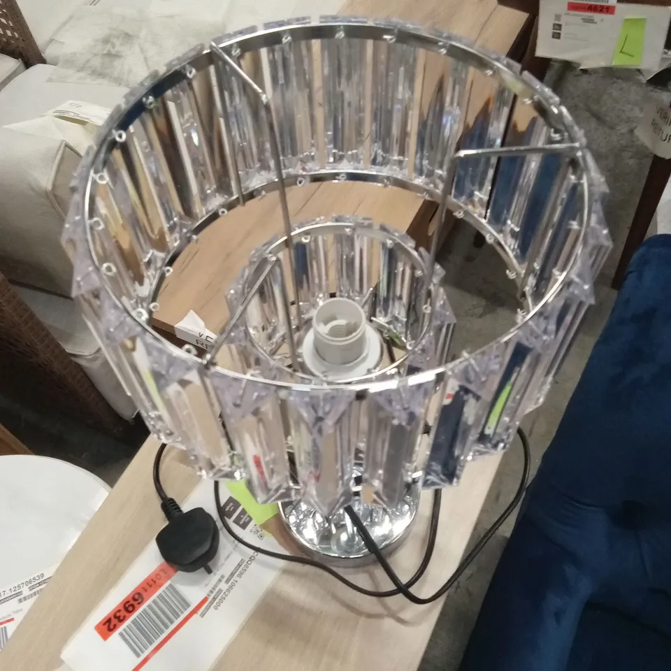 DESIGNER 38cm TABLE LAMP