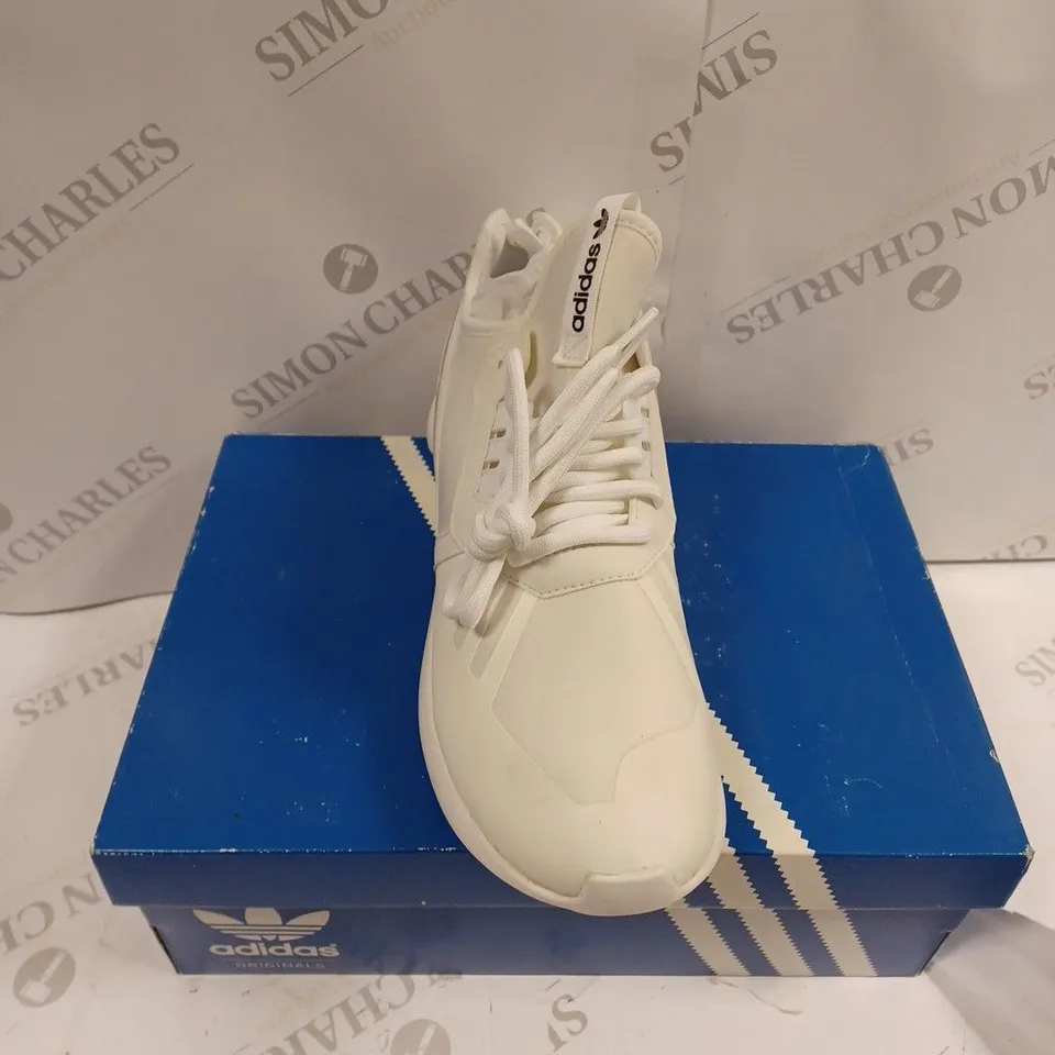 BOXED ADIDAS TUBULAR RUNNER UK 8 WHITE 