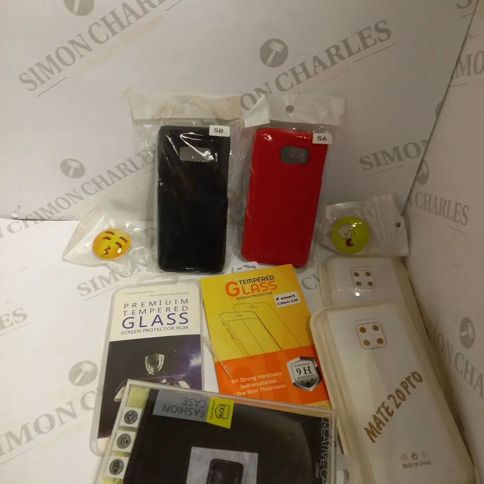 LOT OF APPROX 8 TO INCLUDE POP SOCKETS ABD TEMPERED GLASS