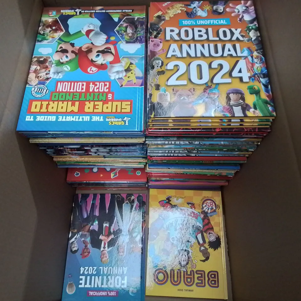 LARGE QUANTITY OF ASSORTED BOOKS AND 2024 ANNUALS TO INCLUDE GUINESS RECORDS 2024, ROBLOX, POKEMON AND BEANO