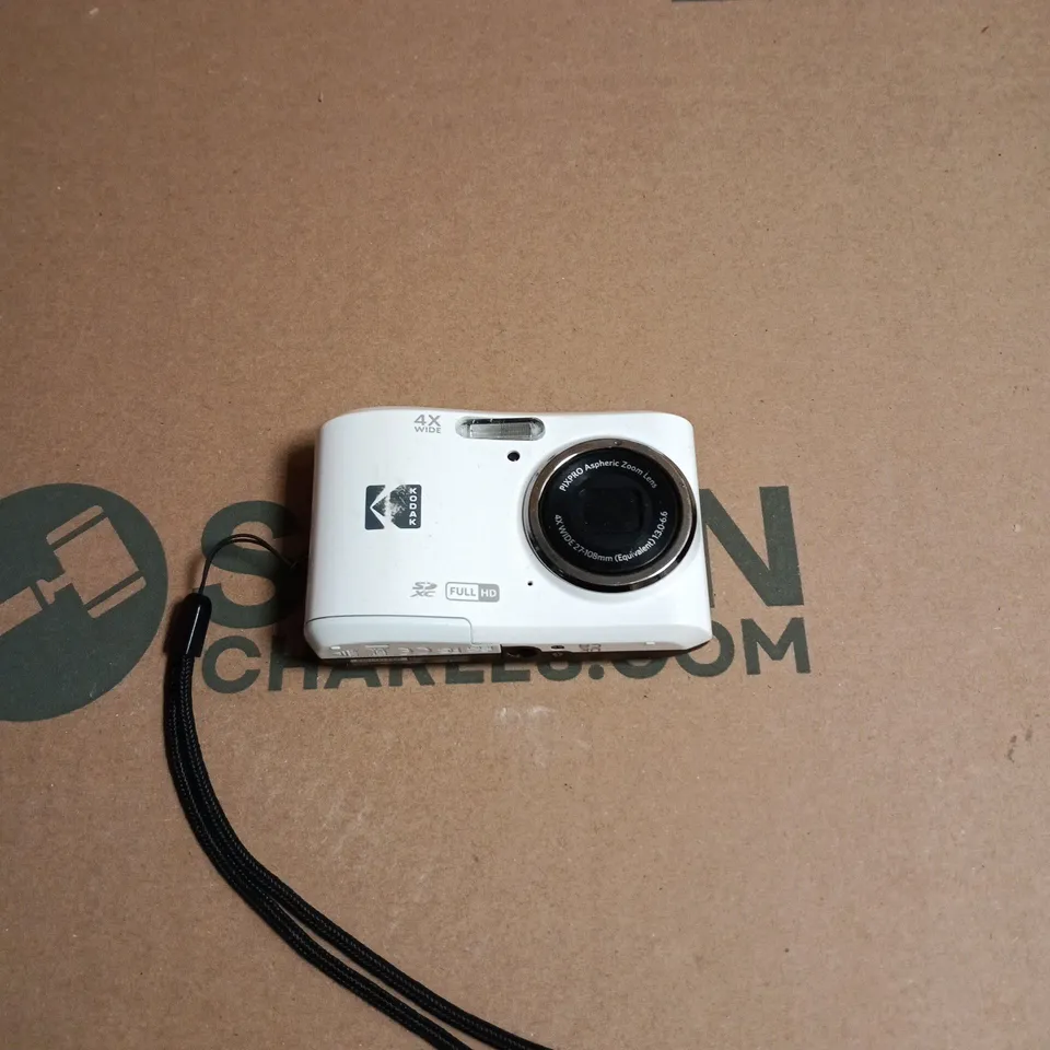 KODAK PIXPRO FZ45 DIGITAL CAMERAS