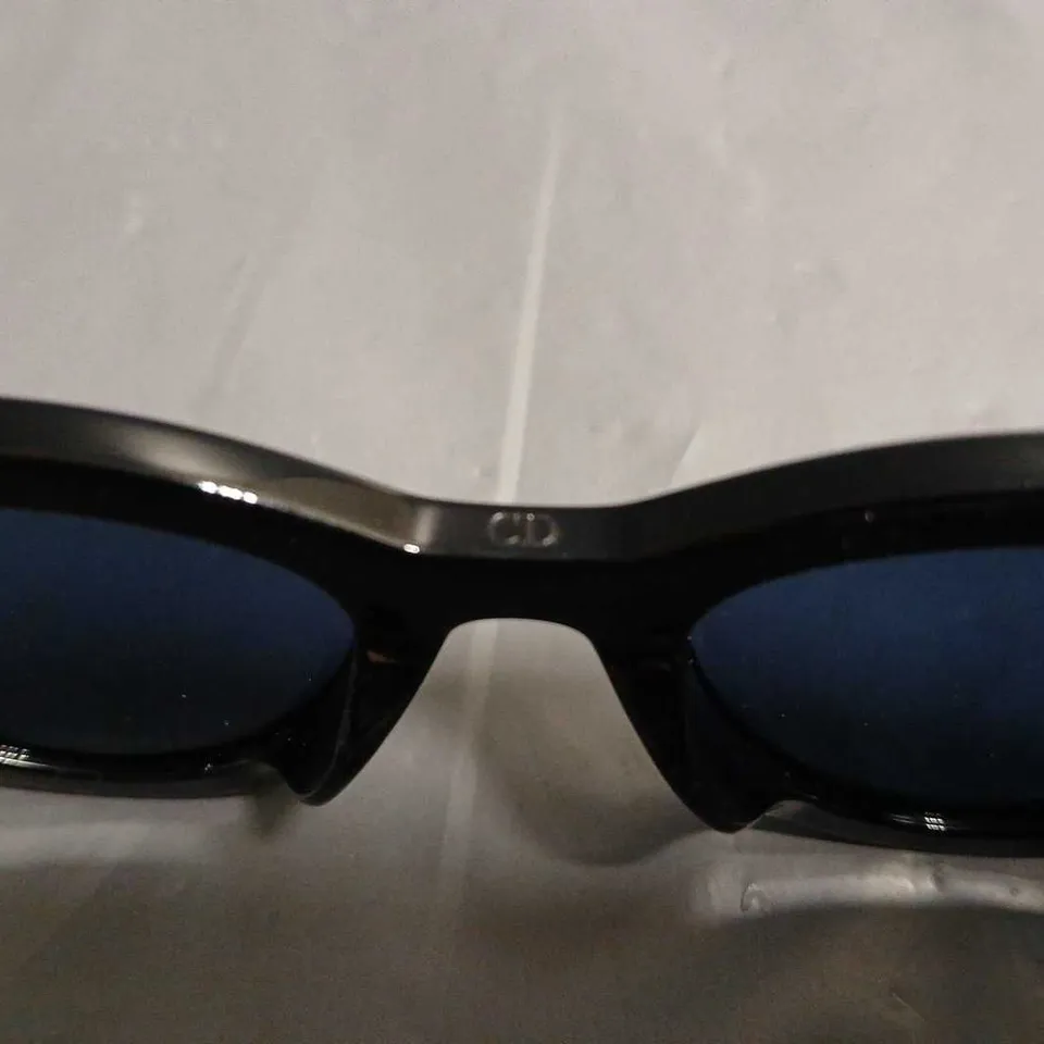 BOXED CHRISTIAN DIOR BLACK FRAMED GLASSES