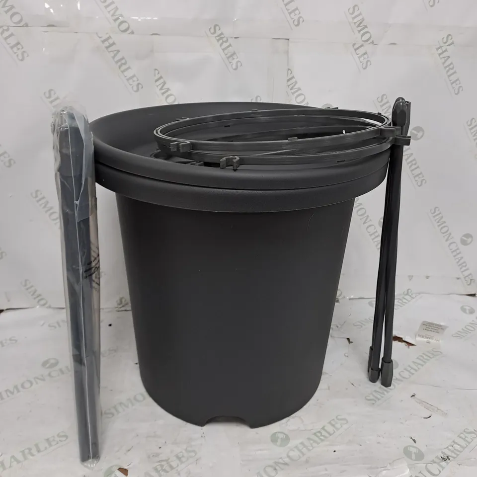 CASA FLORA TRELLIS PLANTER IN GREY 150cm
