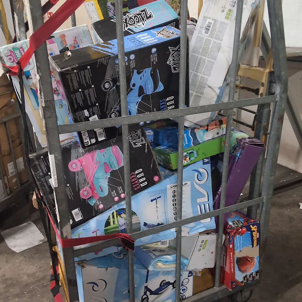 CAGE OF ASSORTED KIDS PRODUCTS TO INCLUDE;TOY STORY BUBBLE MACHINE,SCOOTER,ROLLER SKATES,WATER TABLE