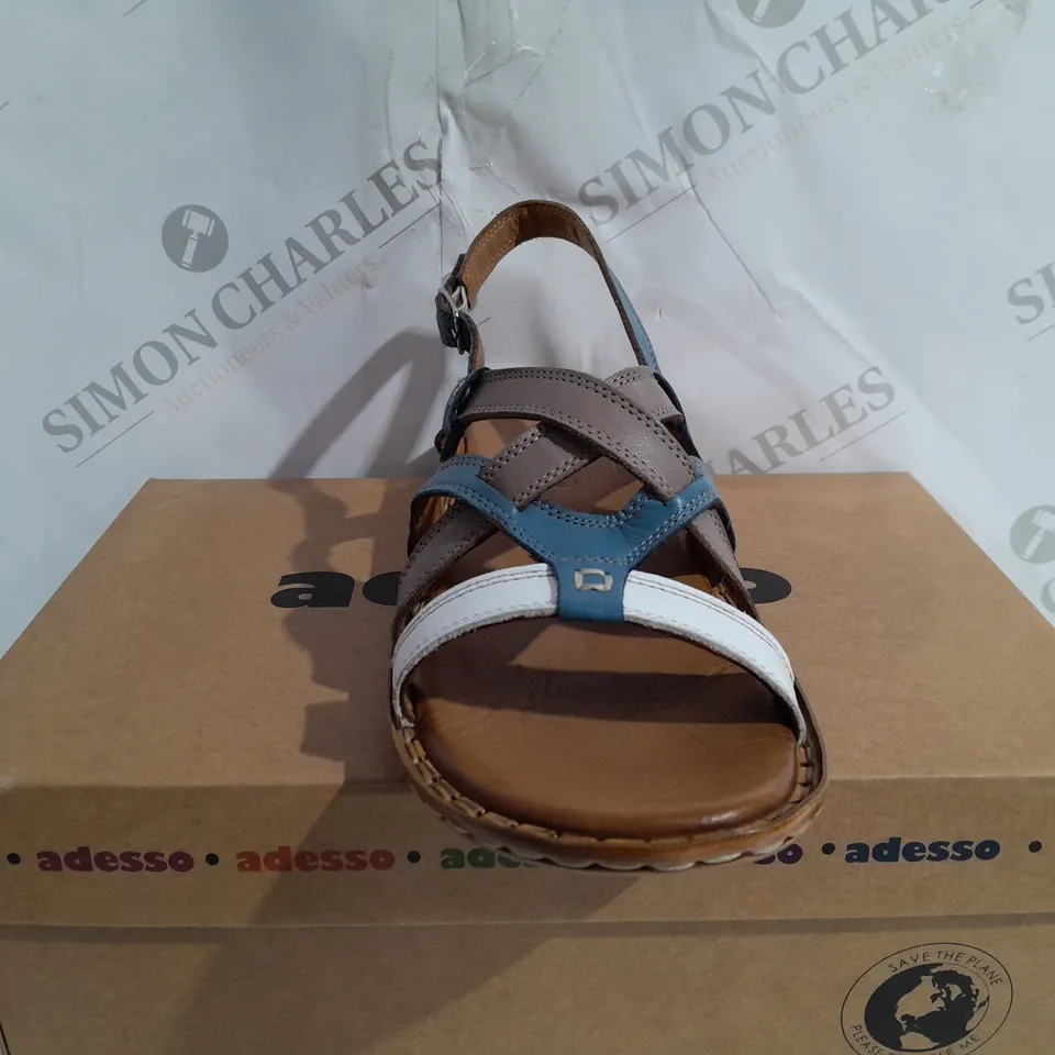 ADESSO TAN BUCKLE PLATFORM SANDALS -SIZE 6