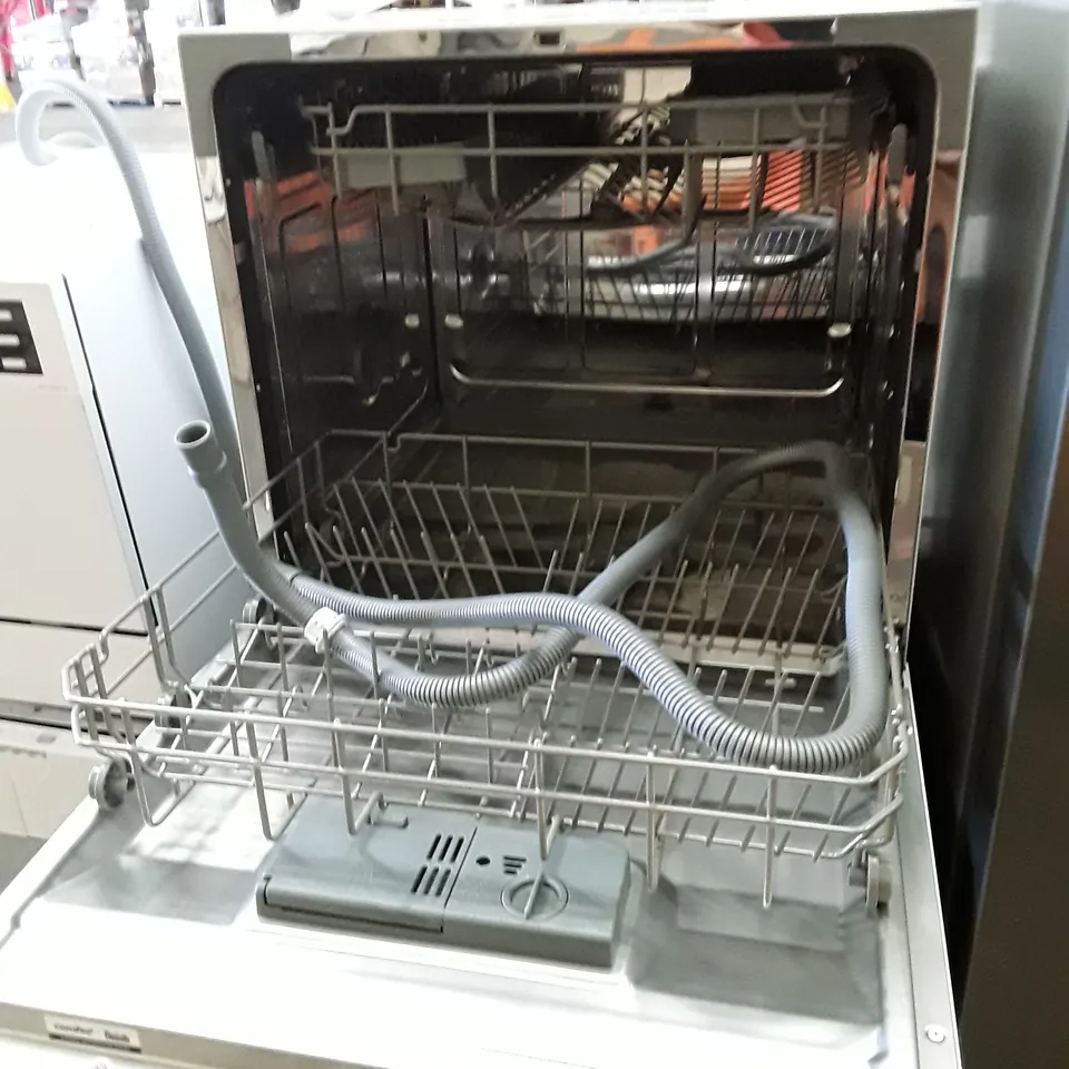 COMFEE KWH-TD802 DISHWASHER - COLLECTION ONLY 