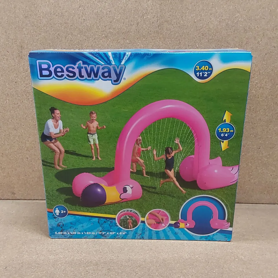 BRAND NEW BOXED BESTWAY FLAMINGO ARCH SPRINKLER 