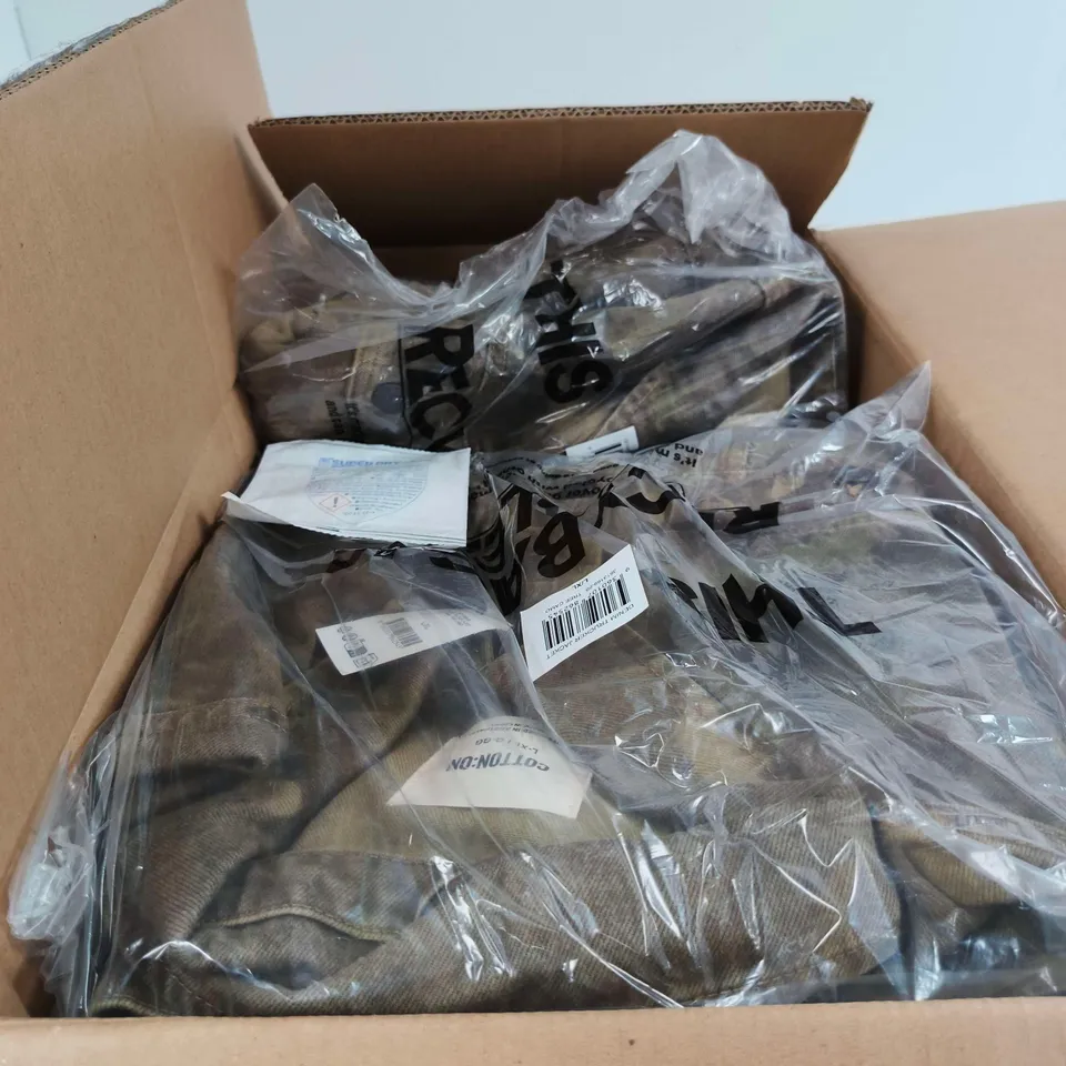 BOX OF APPROXIMATELY 11 DENIM TRUCKER JACKET TREE CAMO LARGE/EXTRA LARGE