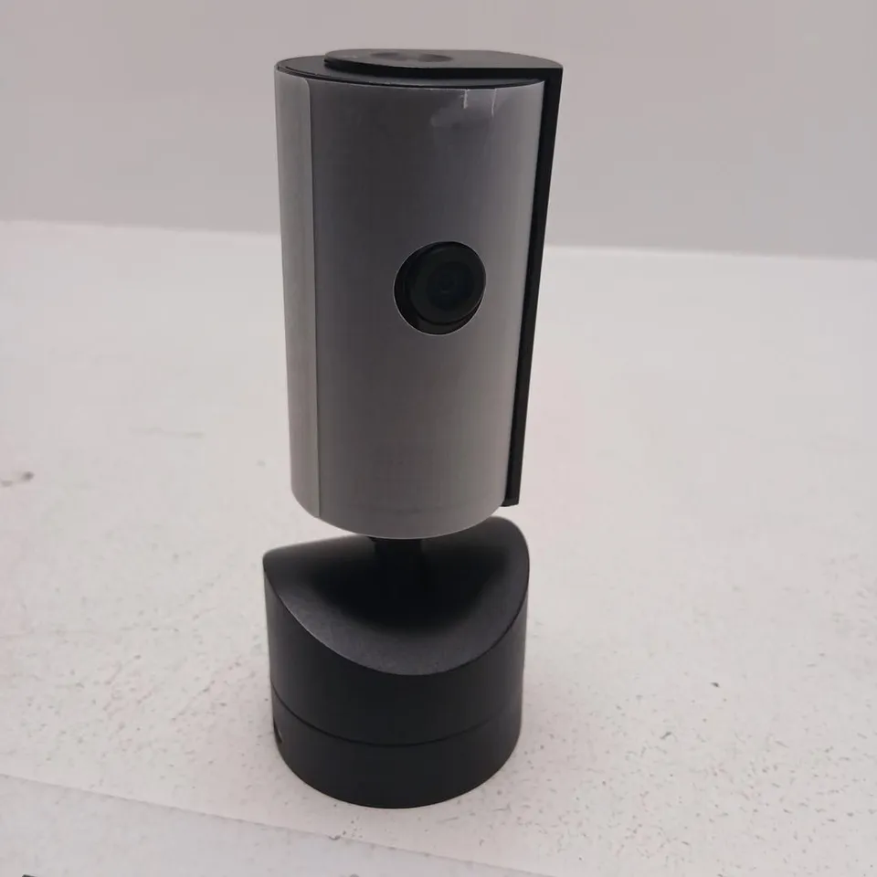 RING PAN-TILT INDOOR CAMERA – SILVER BODY, BLACK BASE