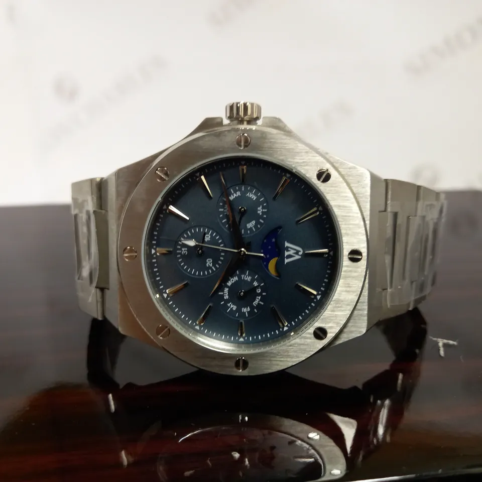 WILLIAM JOURDAIN DETAIL BEZEL TRIPLE DIAL BLUE-GREY FACE BRACELET STRAP WATCH RRP £1000