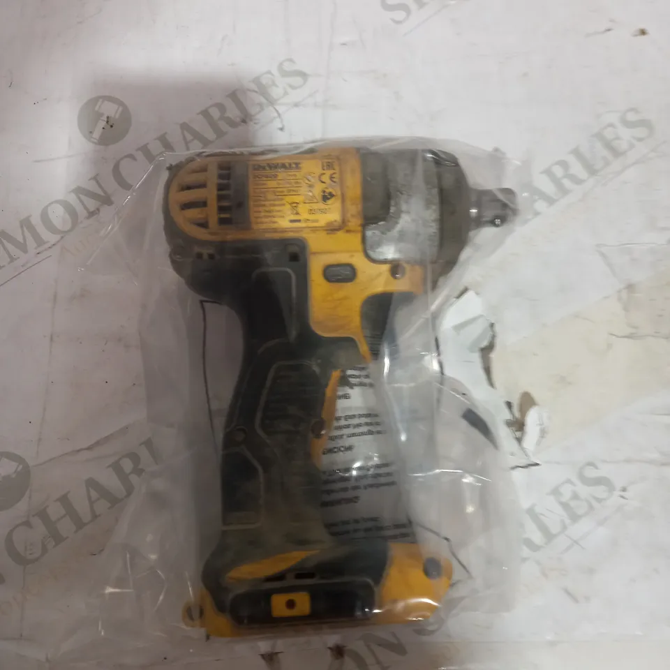 DEWALT DCF800