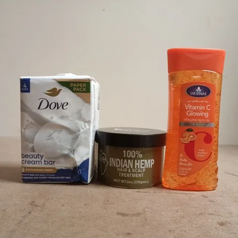 APPROXIMATELY 12 ASSORTED COSMETIC ITEMS TO INCLUDE DR VINAS, DOVE, ETC - COLLECTION ONLY