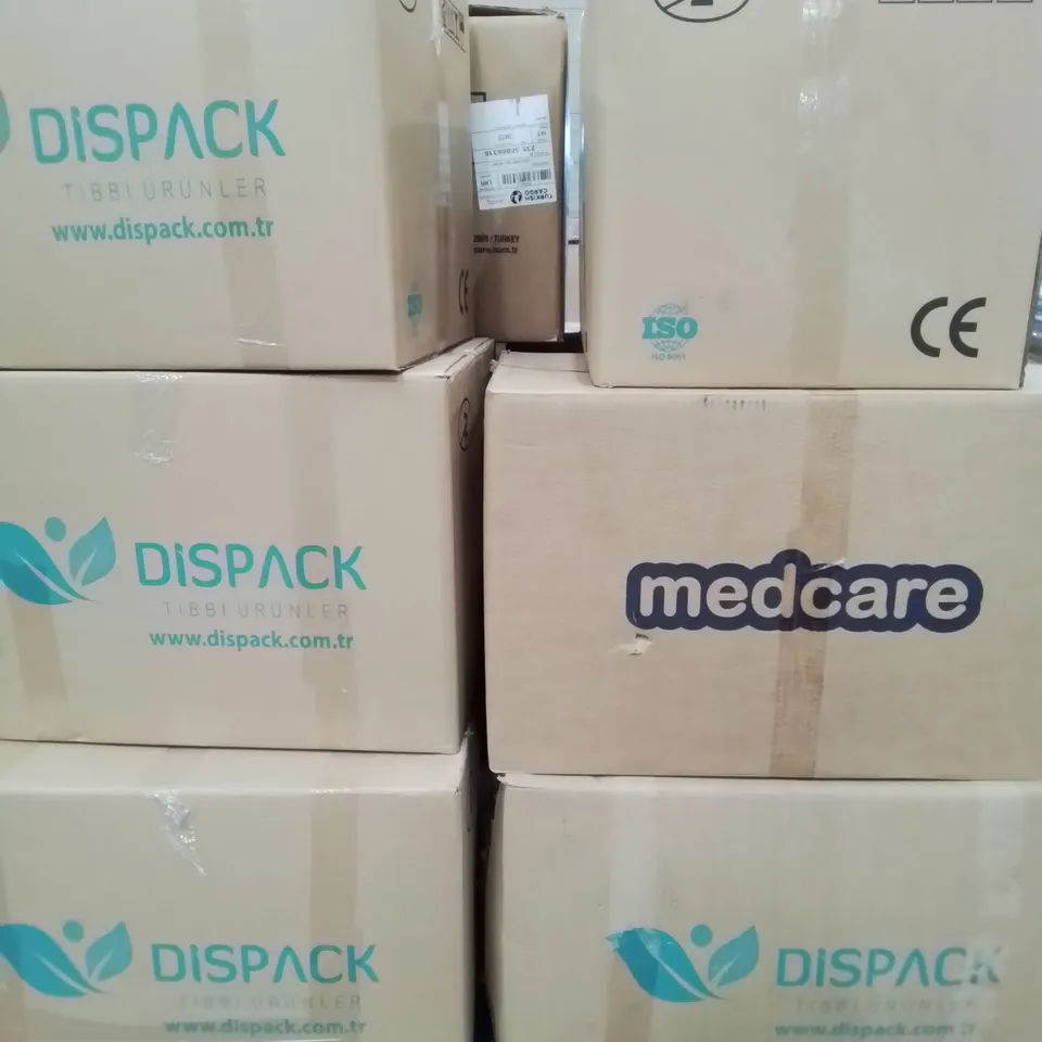 PALLET OF APPROXIMATELY 450 ASSORTED BRAND NEW GOWNS TO INCLUDE - DISPACK REINFORCED SURGICAL GOWNS IN SIZE LARGE & MEDCARE LAMINATED GOWNS IN SIZE XL