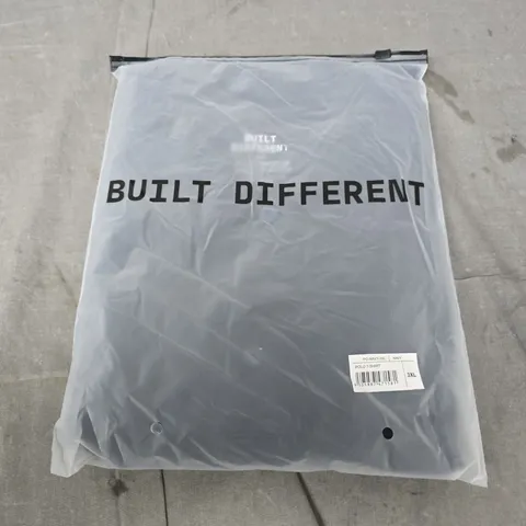 BUILT DIFFERENT NAVY POLO T-SHIRT – MEN'S UK 3XL