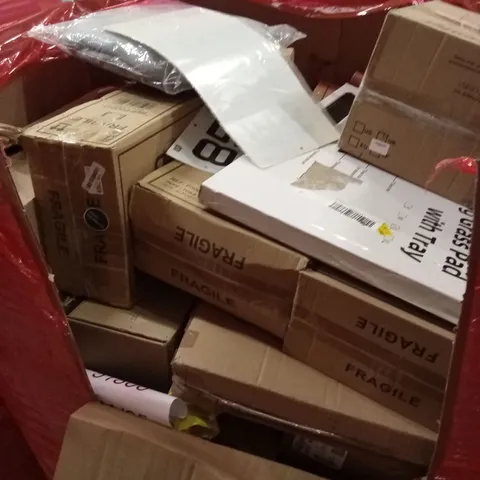 PALLET OF ASSORTED HOUSEHOLD GOODS AND PRODUCTS TO INCLUDE; TOILET RISERS, MAKEUP MIRROR, DOG GRASS PAD WITH TRAY ETC