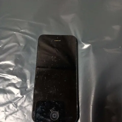 APPLE IPHONE SMARTPHONE – BLACK FRONT