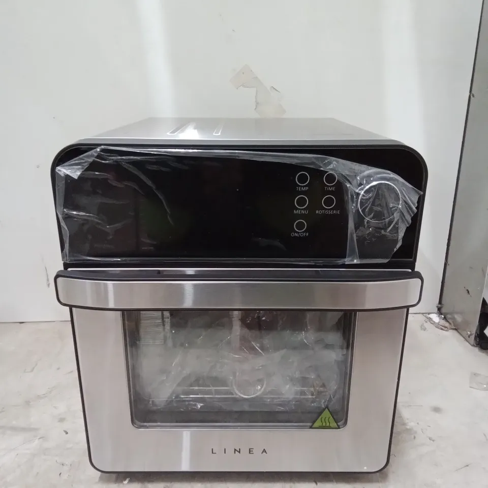 BOXED LINEA 14.5L AIR FRYER WITH ACCESSORIES