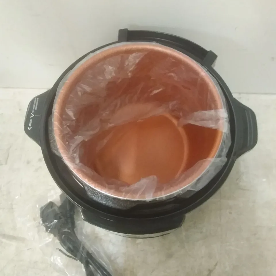 PRESSURE KING PRO DIGITAL PRESSURE COOKER 3L 