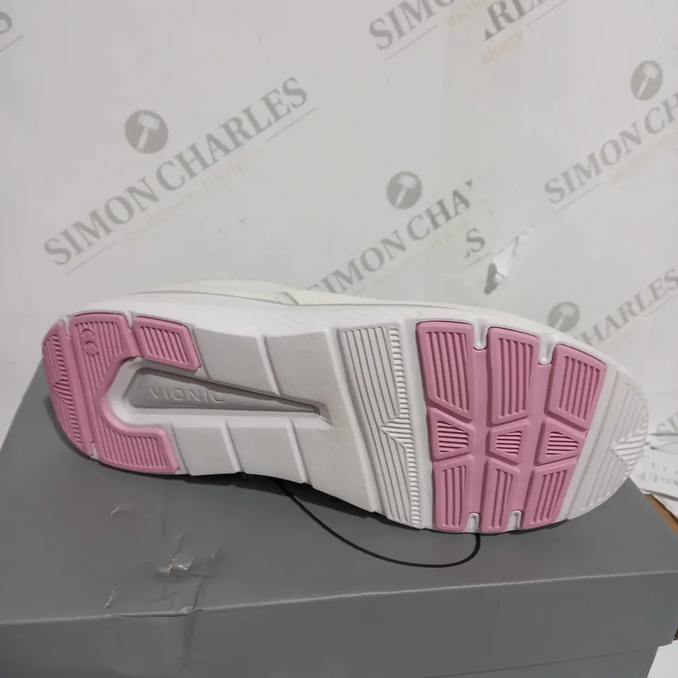 VIONIC DESIGNER TRAINERS - WHITE - UK SIZE 6