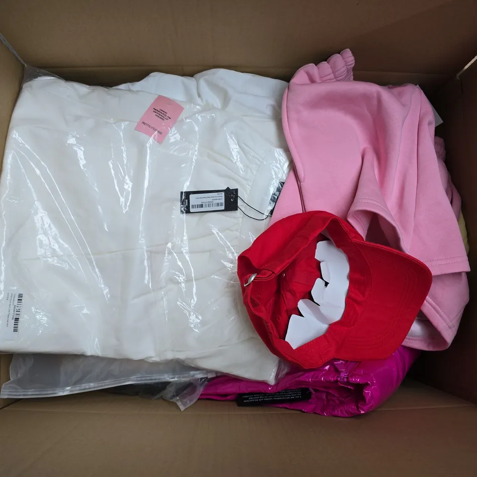 APPROXIMATELY 35 ASSORTED CLOTHING ITEMS IN VARIOUS SIZES, STYLES & COLOURS TO INCLUDE CAPS, T-SHIRTS, SKIRTS, ETC - COLLECTION ONLY
