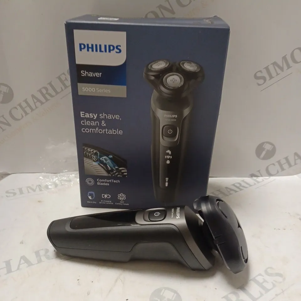 PHILIPS 5000 SERIES SHAVER 