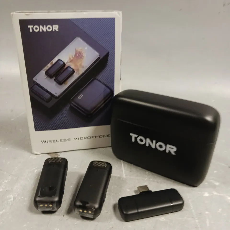 BOXED TONOR TYPE-C WIRELESS LAVALIER MICROPHONE 