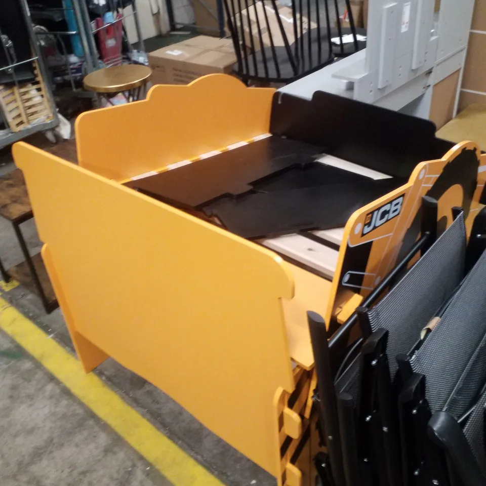 WELCH SINGLE (3') CAR BED