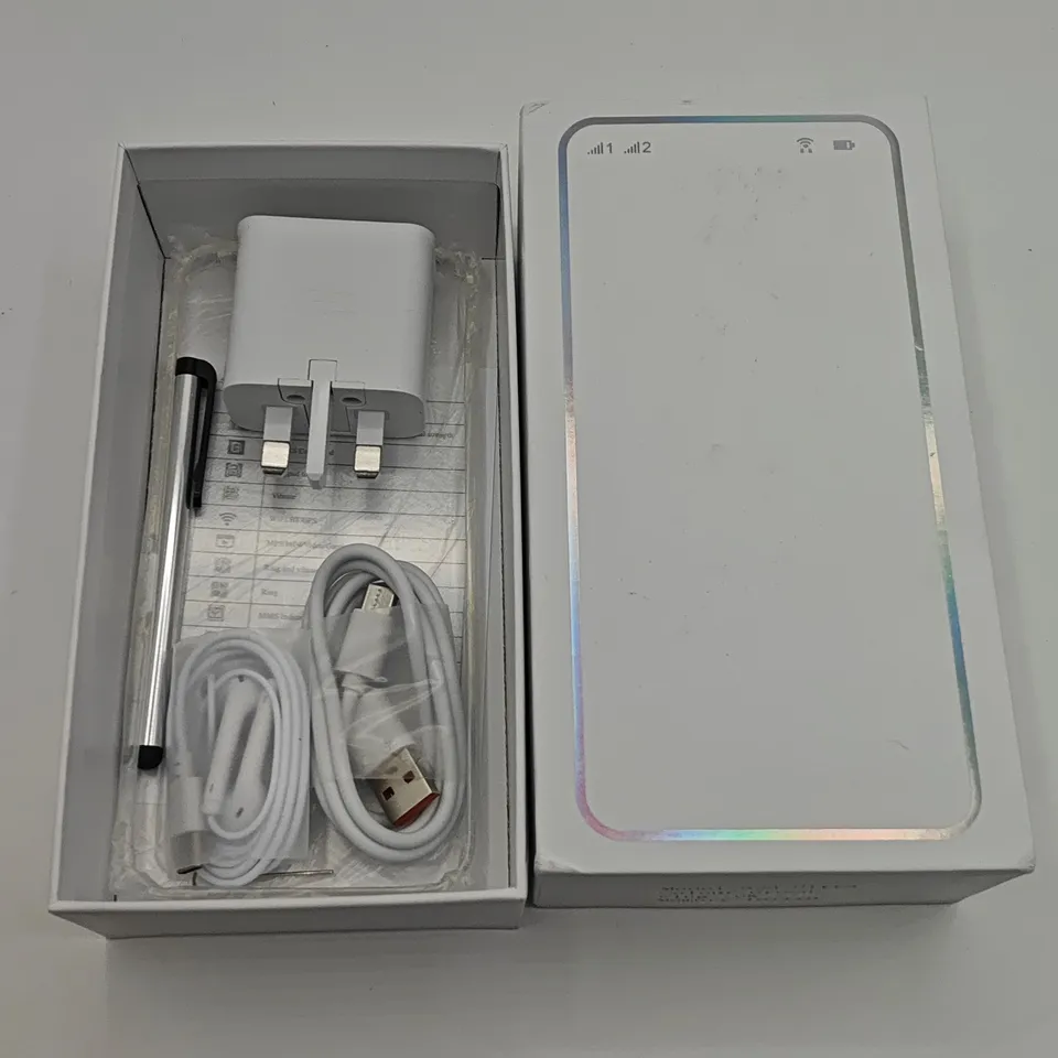 BOXED ALPS GENERIC ANDROID MOBILE DEVICE IN GREEN